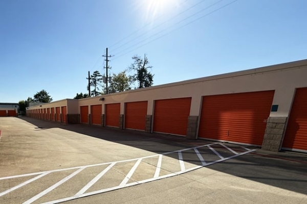 Storage Units at Public Storage - Magnolia - 33327 Egypt Lane - 33327 Egypt Lane