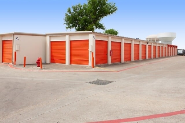 Storage Units at Public Storage - Garland - 406 S Plano Road - 406 S Plano Road