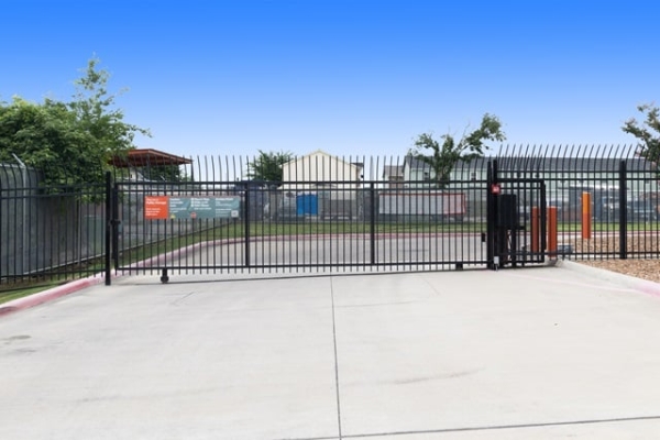 Storage Units at Public Storage - Pasadena - 2700 Shaver Street - 2700 Shaver Street