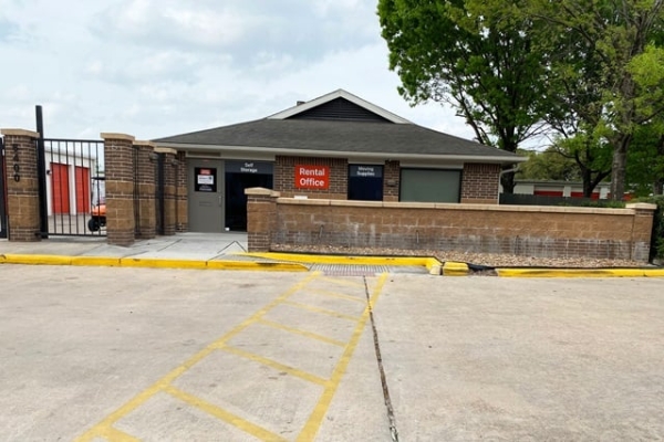 Storage Units at Public Storage - Houston - 6400 W Little York Rd - 6400 W Little York Rd