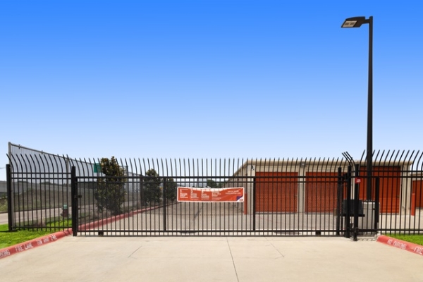 Storage Units at Public Storage - Pasadena - 1507 East Beltway 8 S - 1507 East Beltway 8 S