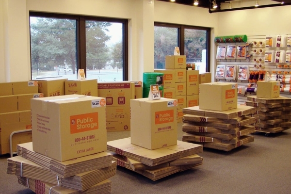 Storage Units at Public Storage - Pensacola - 7001 Plantation Rd - 7001 Plantation Rd