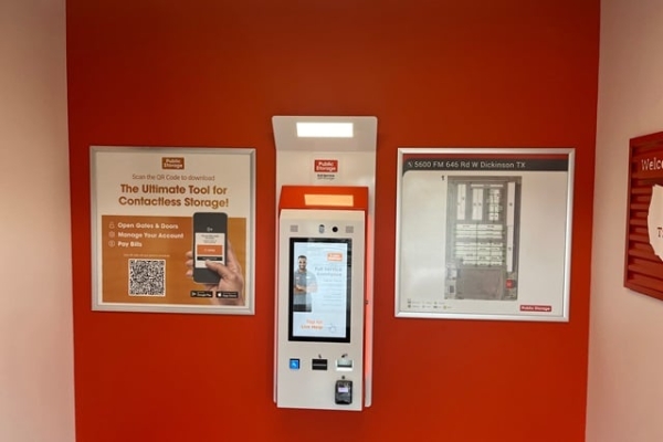 Facility photo: //images.sparefoot.com/medium/2137336920740bc59d7.jpg