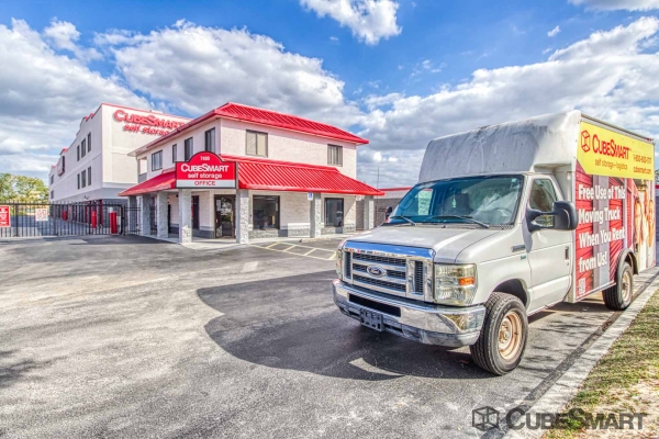 Storage Units at CubeSmart Self Storage - Orlando - 7400 Colonial Dr. - 7400 West Colonial Drive