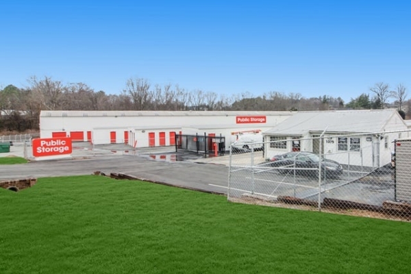 Storage Units at Public Storage - Concord - 1079 Concord Parkway North - 1079 Concord Parkway North