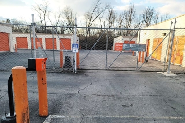 Storage Units at Public Storage - Westerville - 5711 Westerville Rd - 5711 Westerville Rd