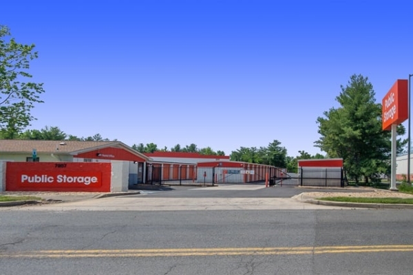 Facility photo: //images.sparefoot.com/medium/2139276876549f7c709.jpg