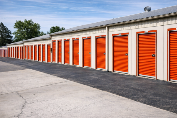 Facility photo: //images.sparefoot.com/medium/2139316a1ed59074b0d.jpg