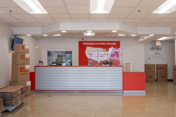 Facility photo: //images.sparefoot.com/medium/2139336893534ed7c91.jpg