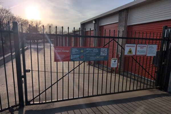 Storage Units at Public Storage - Shelby Township - 2100 W Utica Road - 2100 W Utica Road