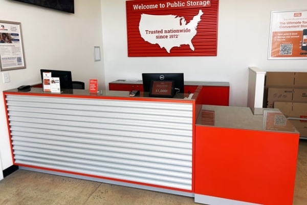 Facility photo: //images.sparefoot.com/medium/2139986890b10d38872.jpg