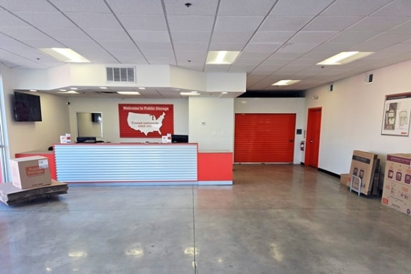 Facility photo: //images.sparefoot.com/medium/21400268989e7a60042.jpg