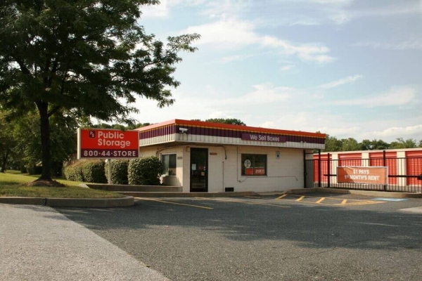 Storage Units at Public Storage - Dundalk - 8800 Wise Ave - 8800 Wise Ave