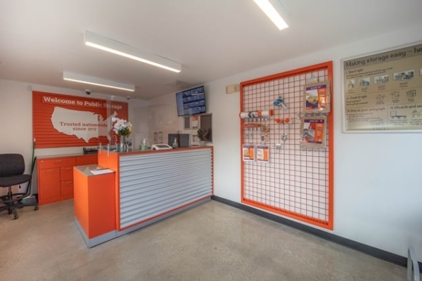 Storage Units at Public Storage - Laurel - 8550 Catalpa Street - 8550 Catalpa Street