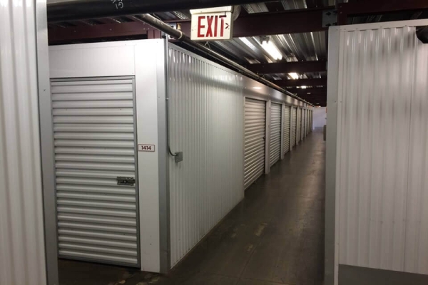 Facility photo: //images.sparefoot.com/medium/2140436878f58ea9226.jpg