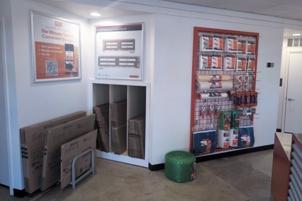 Storage Units at Public Storage - Troy - 322 East Maple Road - 322 East Maple Road