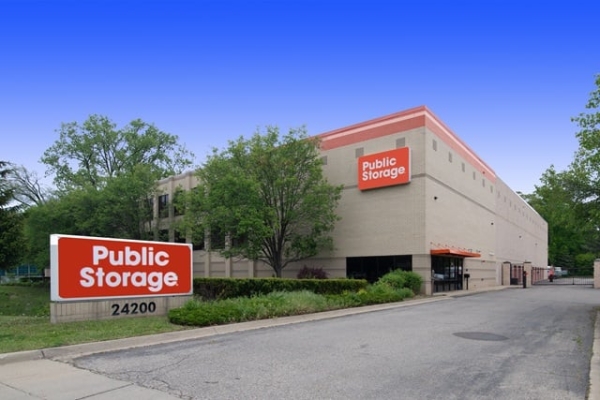 Storage Units at Public Storage - Southfield - 24200 Telegraph Road - 24200 Telegraph Road