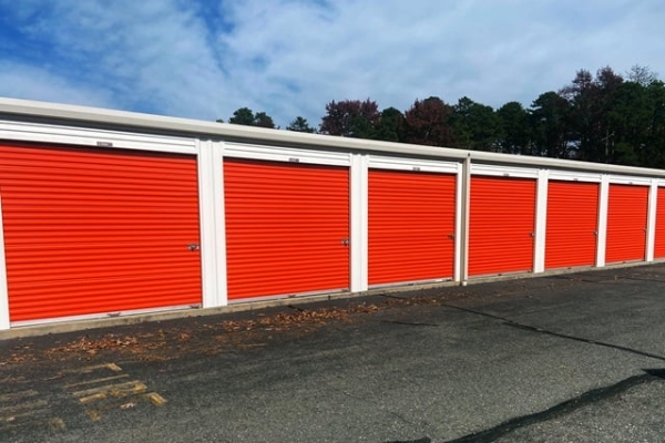 Facility photo: //images.sparefoot.com/medium/2141196884d24109446.jpg
