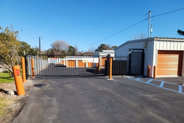 Storage Units at Public Storage - Hilton Head Island - 35 Marshland Rd - 35 Marshland Rd