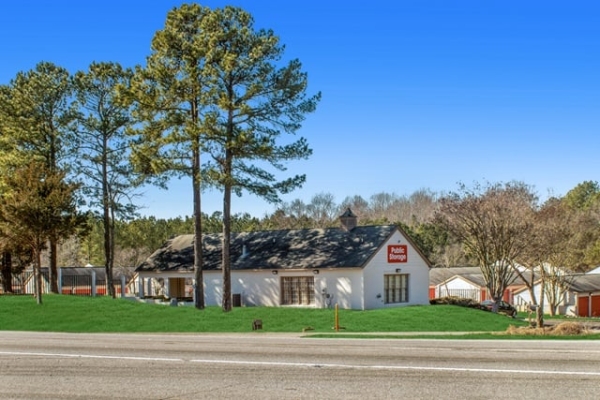 Facility photo: //images.sparefoot.com/medium/21414269397ecc0c03f.jpg