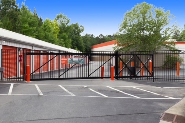 Storage Units at Public Storage - Charlotte - 10209 Mount Holly Rd - 10209 Mount Holly Rd