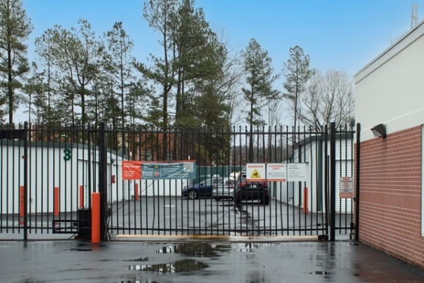 Storage Units at Public Storage - Charlotte - 4025 E WT Harris Blvd - 4025 E WT Harris Blvd