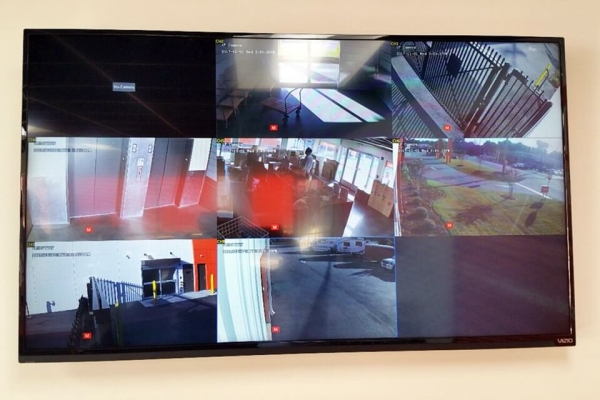 Storage Units at Public Storage - Columbia - 7011 Garners Ferry Rd - 7011 Garners Ferry Rd