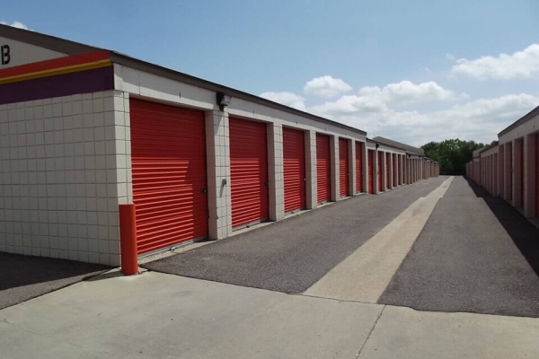 Storage Units at Public Storage - Denver - 7700 Washington Street - 7700 Washington Street