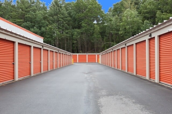 Storage Units at Public Storage - Nashua - 596 W Hollis St - 596 W Hollis St