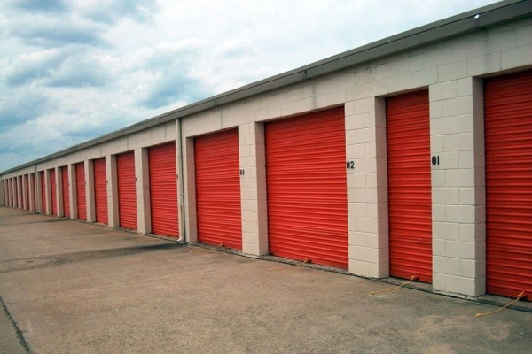 Storage Units at Public Storage - Bossier City - 4614 Barksdale Blvd - 4614 Barksdale Blvd