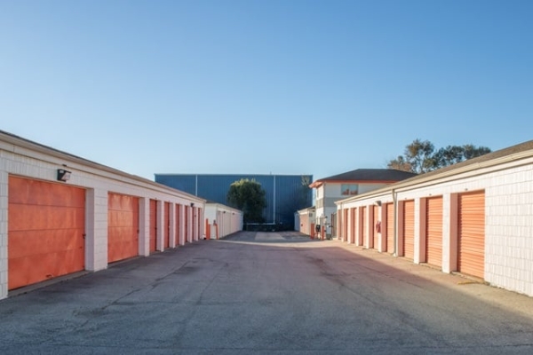 Facility photo: //images.sparefoot.com/medium/2142656991d4a56c916.jpg