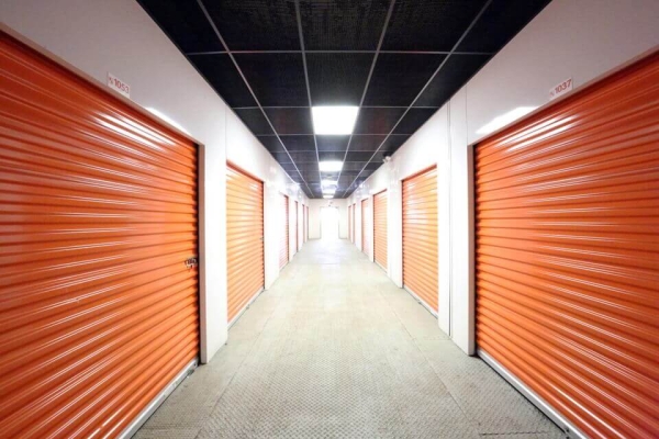 Storage Units at Public Storage - Chicago - 3659 S Ashland Ave - 3659 S Ashland Ave