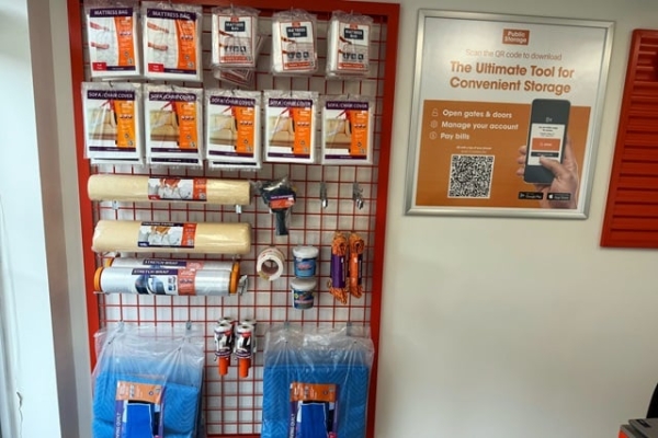 Facility photo: //images.sparefoot.com/medium/214278692c50d0ebf21.jpg