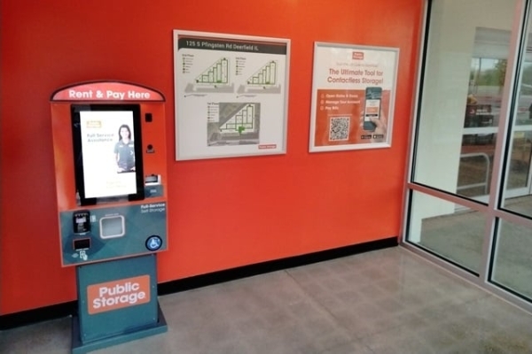 Facility photo: //images.sparefoot.com/medium/2142906967a494b162c.jpg