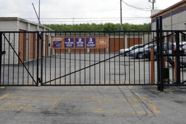 Storage Units at Public Storage - Chicago - 8484 S South Chicago Ave - 8484 S South Chicago Ave