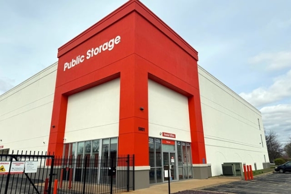 Storage Units at Public Storage - St Louis - 5801 Wilson Ave - 5801 Wilson Ave