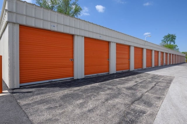 Facility photo: //images.sparefoot.com/medium/21431269076a29858cd.jpg