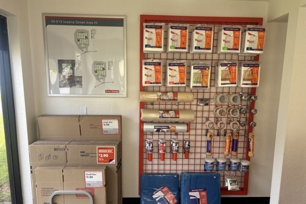 Storage Units at Public Storage - Aiea - 99-819 Iwaena Street - 99-819 Iwaena Street