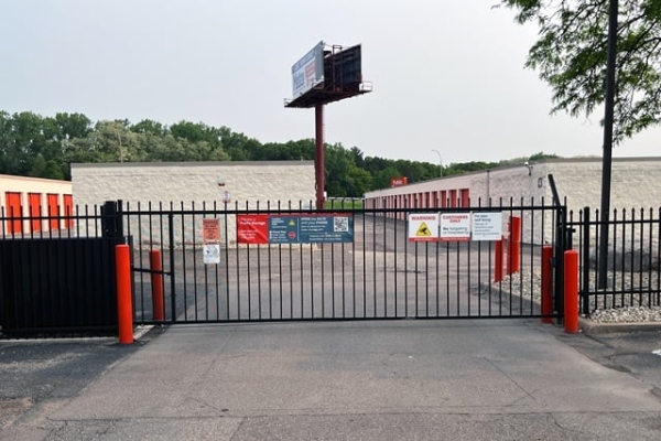 Storage Units at Public Storage - Little Canada - 55 County Road B East - 55 County Road B East
