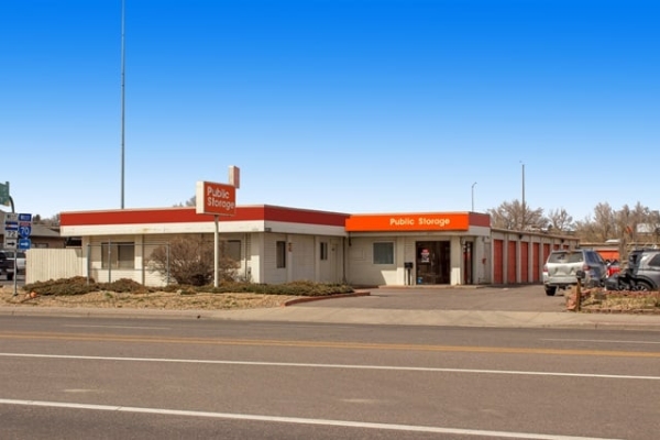 Facility photo: //images.sparefoot.com/medium/21434769304672c5f10.jpg