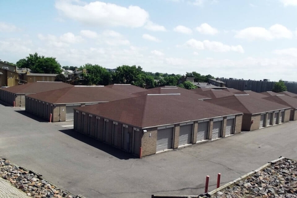 Facility photo: //images.sparefoot.com/medium/21437269440d32bf786.jpg