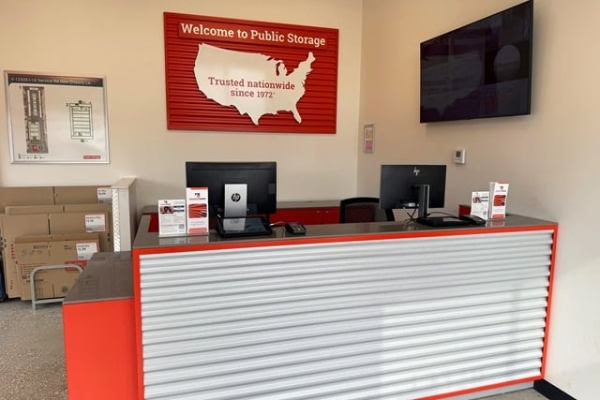 Storage Units at Public Storage - New Orleans - 12320 I-10 Service Rd - 12320 I-10 Service Rd