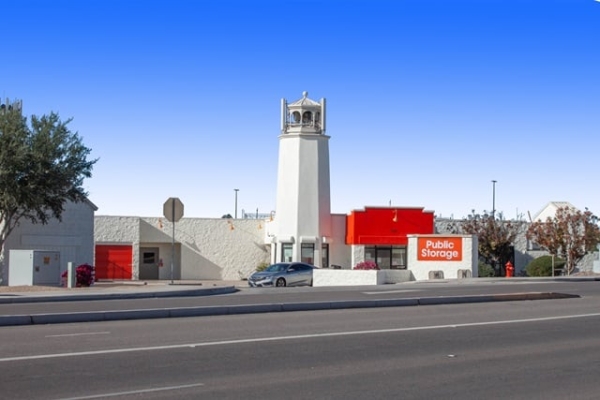 Storage Units at Public Storage - Gilbert - 750 N Cooper Rd - 750 N Cooper Rd