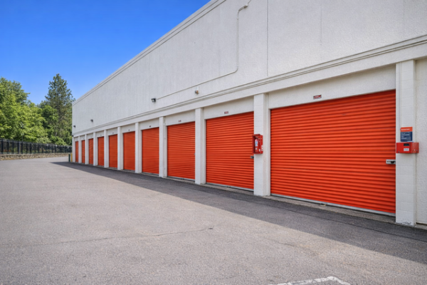 Storage Units at Public Storage - Portland - 1921 N Gantenbein Ave - 1921 N Gantenbein Ave