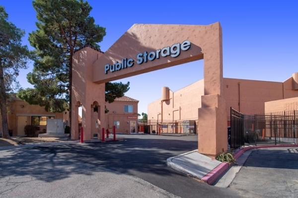 Storage Units at Public Storage - Henderson - 2225 Green Valley Parkway - 2225 Green Valley Parkway