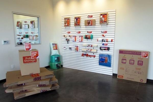 Storage Units at Public Storage - Gilbert - 4040 S Val Vista Dr - 4040 S Val Vista Dr