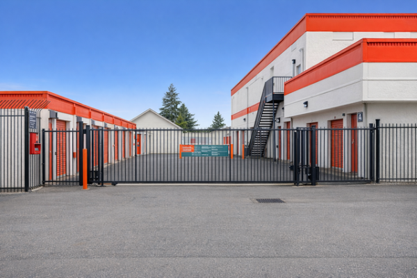 Storage Units at Public Storage - Portland - 6525 N Lombard Street - 6525 N Lombard Street
