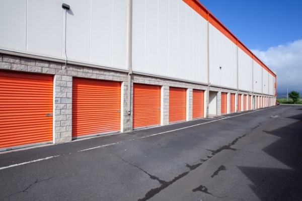 Facility photo: //images.sparefoot.com/medium/2144496892063758814.jpg