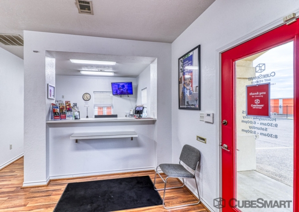 Storage Units at CubeSmart Self Storage - Nacogdoches - 2102 Northwest Stallings Drive