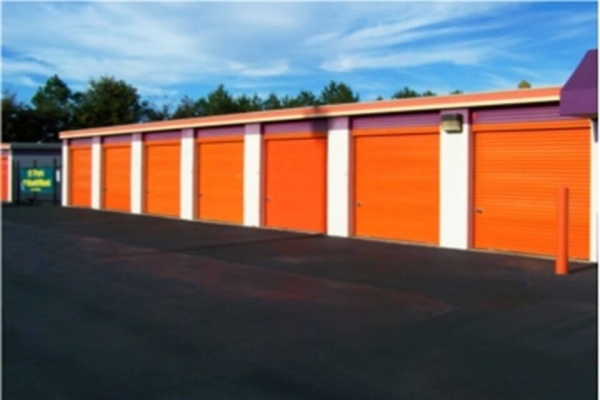 Storage Units at Public Storage - Marietta - 1795 Cobb Parkway S - 1795 Cobb Parkway S